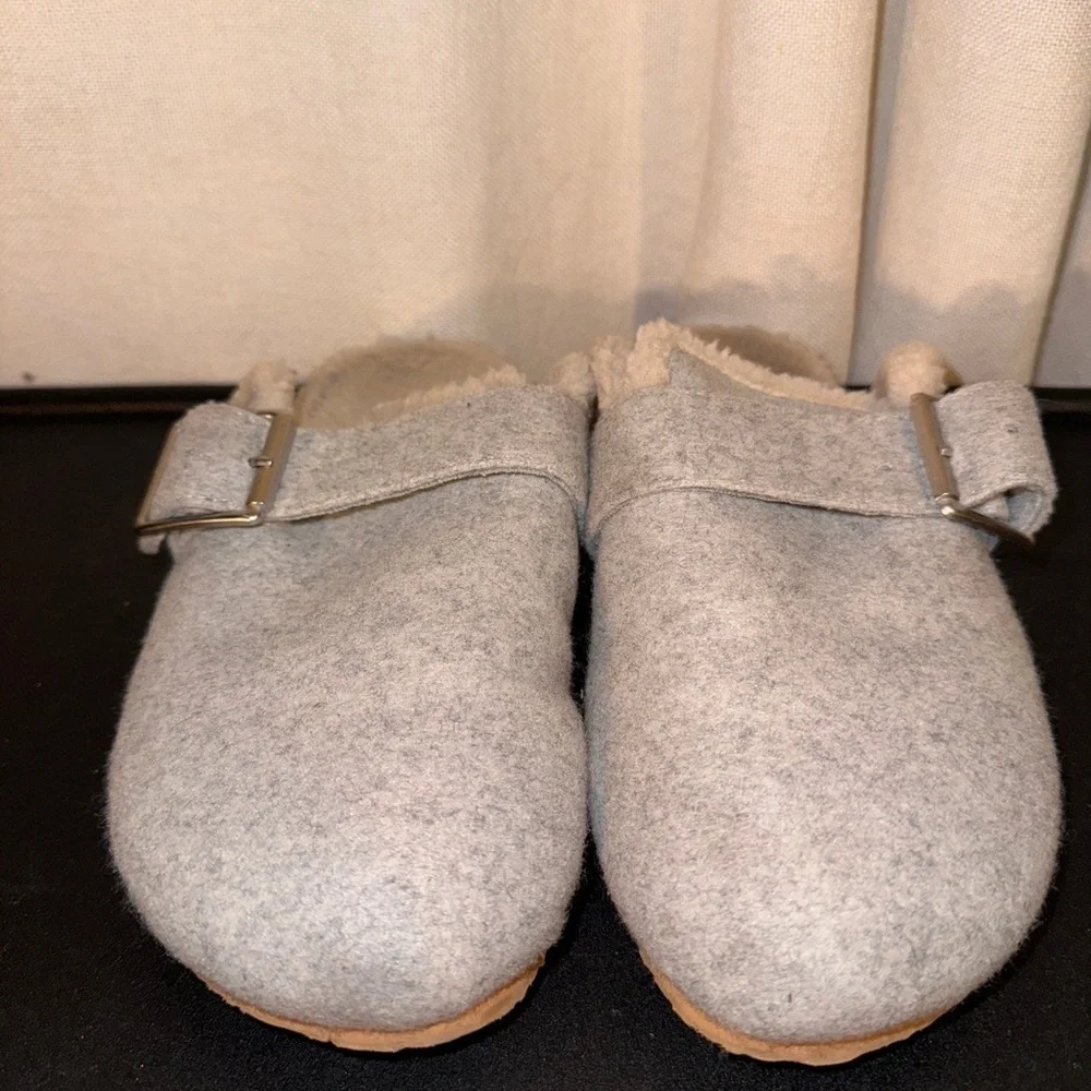 J. Crew women slides
